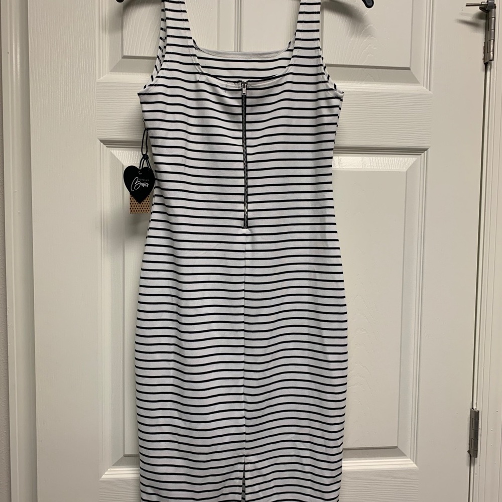Summer dress black and white